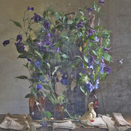 Cottagecore-inspired arrangement featuring the transformative hues of Very Peri.
